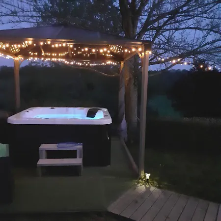 Chalet Meleze - Piscine Privee - Spa Jacuzzi Privatif * Peyrusse-Grande